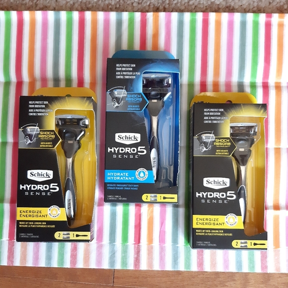 Schick Hydro 5 Sense Razor Bundle - Picture 10 of 11